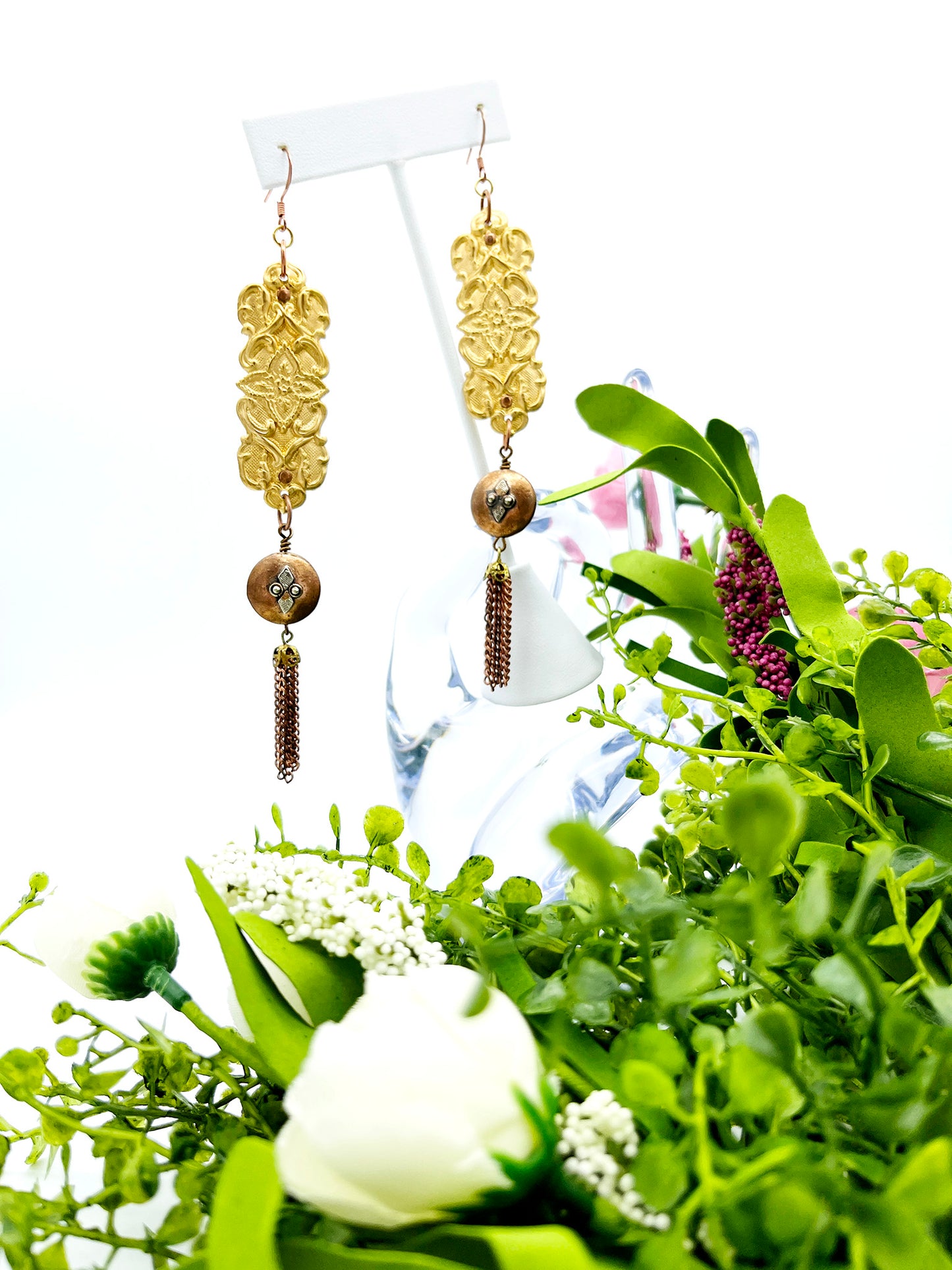 Floral earrings with copper beads and tassels